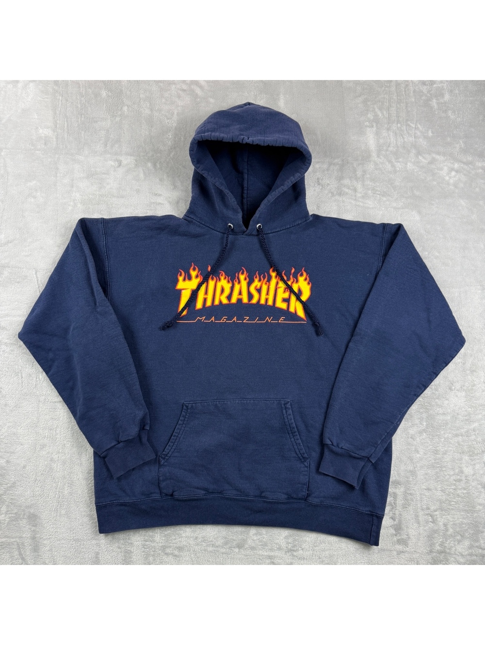 VTG Thrasher Magazine Men M Navy Flame Logo Hoodie Skateboarding Faded Y2K Relax
